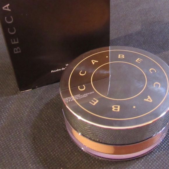 BECCA Other - New Becca Hydra-Mist Set & Refresh Powder